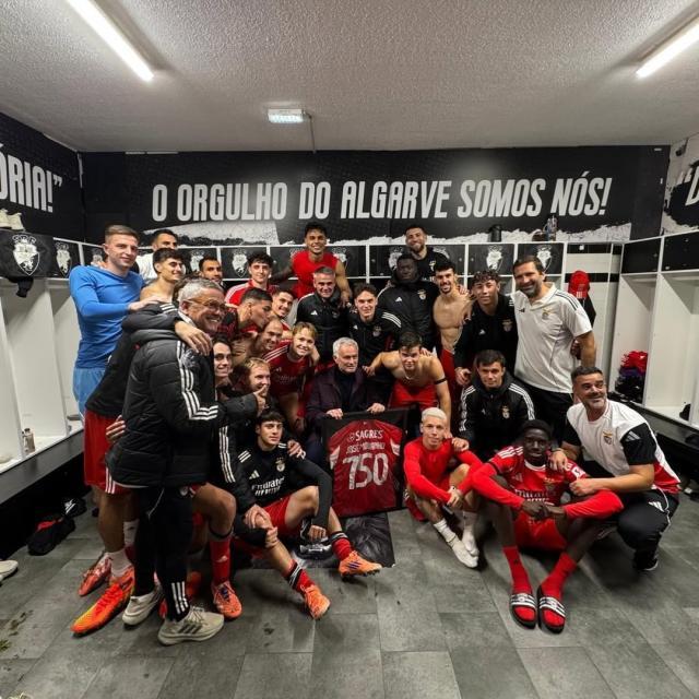 1766073380111044682.jpg 穆里尼奥.jpg