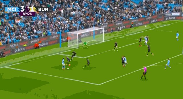 1758988330256092731.gif 4-1哈兰德.gif