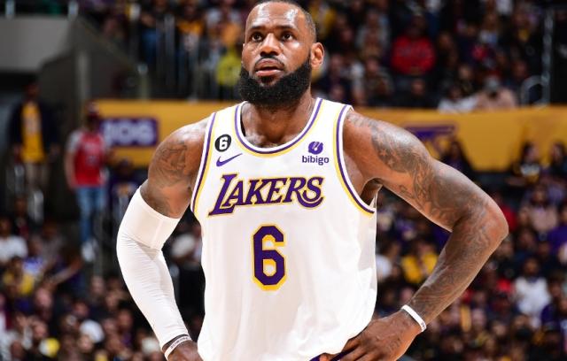 詹姆斯流露隐退情绪 湖人补强无法改变其退役计划