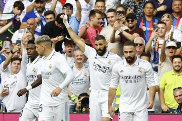 开云体育APP下载-皇马送巴萨雪上加霜，皇马太成熟，巴萨太青涩